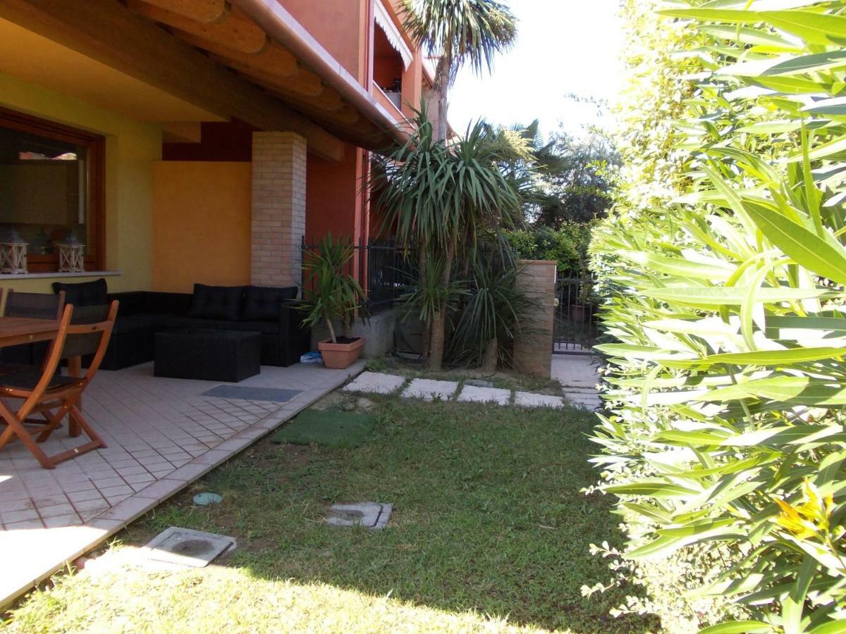 Alessandria Residence 代森扎诺-德尔加达 外观 照片
