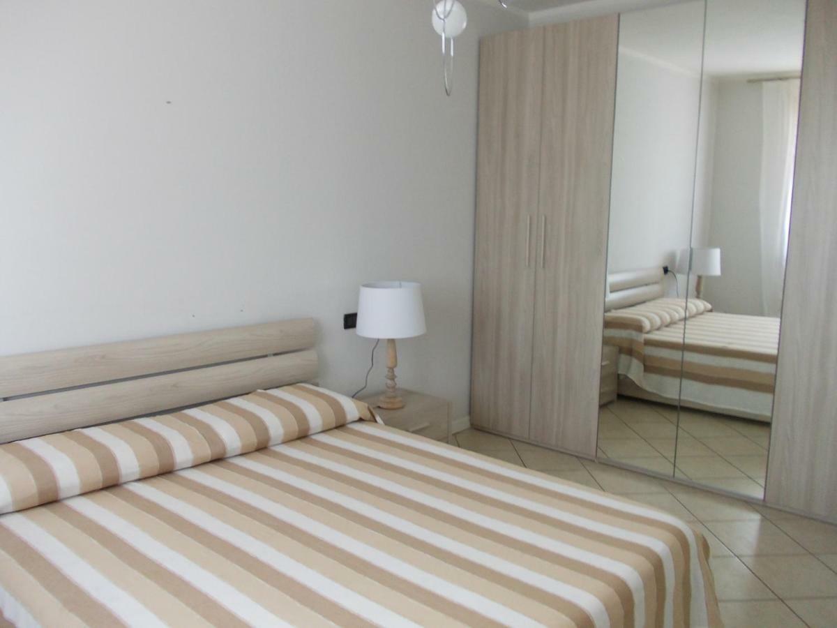 Alessandria Residence 代森扎诺-德尔加达 外观 照片