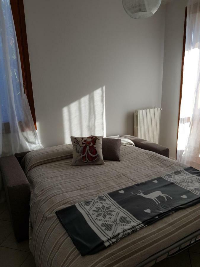 Alessandria Residence 代森扎诺-德尔加达 外观 照片